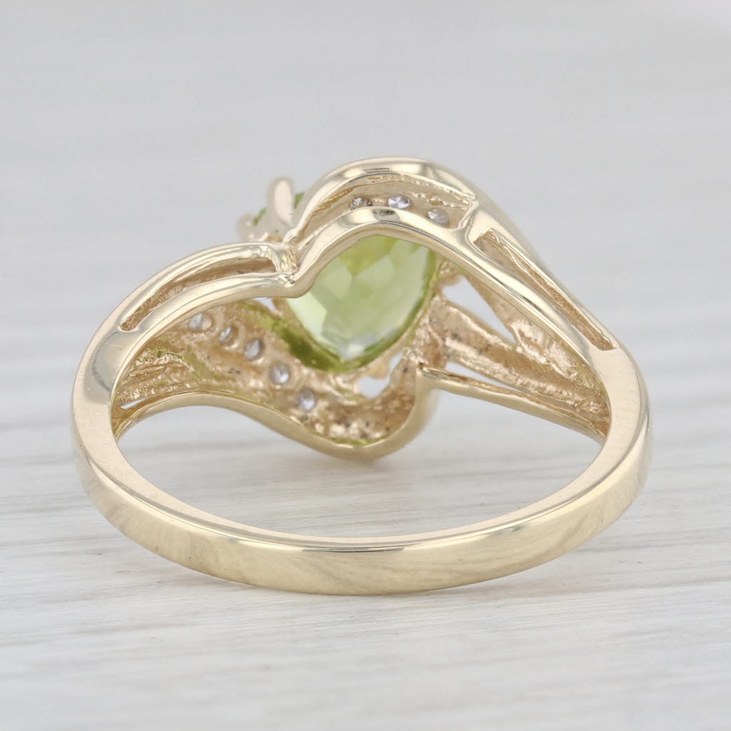 Light Gray 1.30ctw Trillion Peridot Diamond Bypass Ring 10k Yellow Gold Size 7