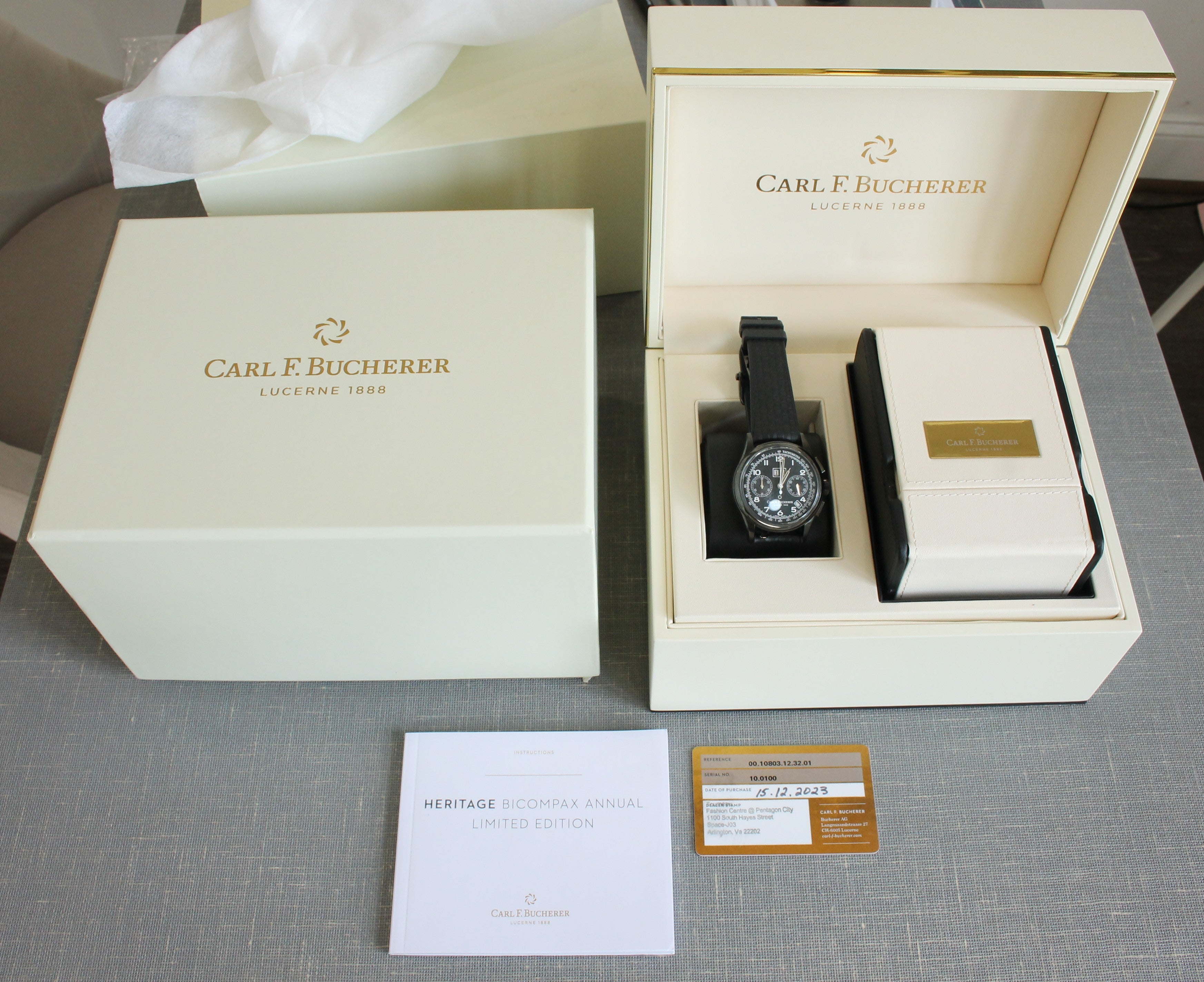 Gray Carl Bucherer Mens BiCompax Chronograph Big Date DLC Coated 41mm Watch w Box