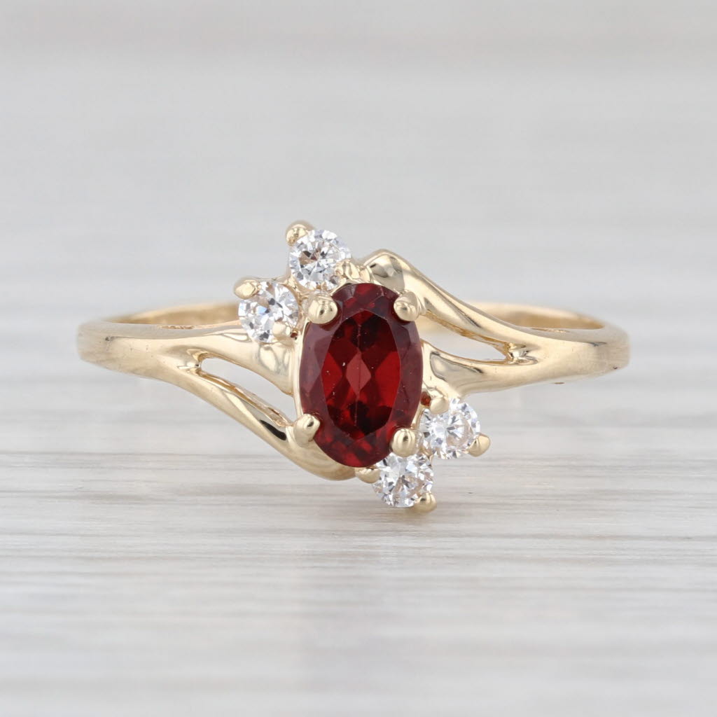 0.73ctw Garnet Cubic Zirconia Ring 10k Yellow Gold Size 7