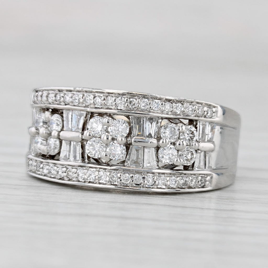 Light Gray 0.69ctw Diamond Flowers Ring 14k White Gold Size 5.25 Cocktail