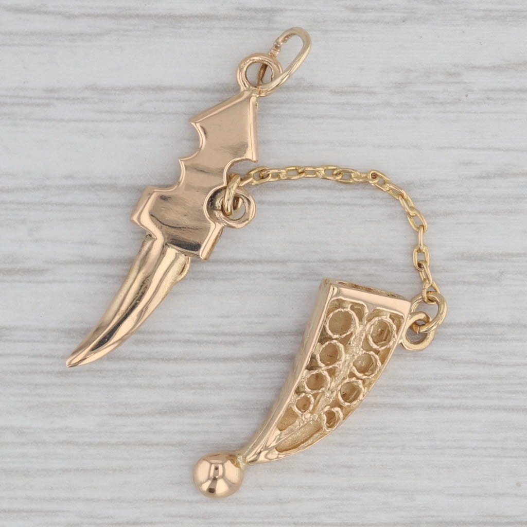 Gray Dagger & Scabbard Sheath Charm 18k Yellow Gold Vintage Pendant Opens