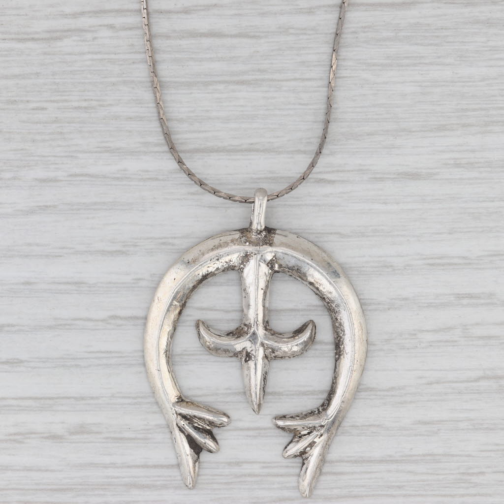Sterling Silver Navajo Sandcast Naja Vintage Native American Pendant Necklace