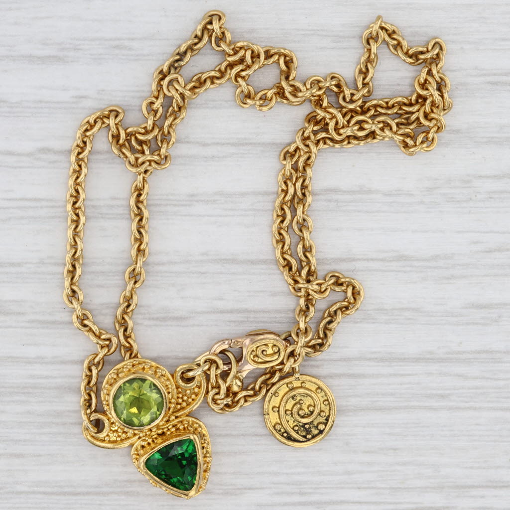 Light Gray 1.60ctw Peridot Chrome Diopside Pendant Necklace 18k Gold 15.25" Cable Chain
