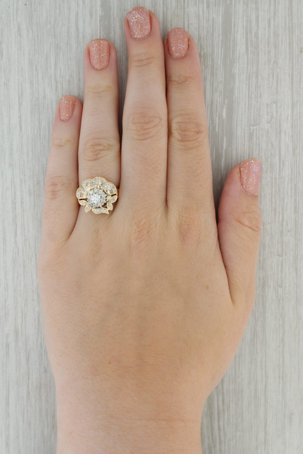 Dark Gray 0.67ctw Diamond Cluster Flower Ring 14k Yellow Gold Size 7.75