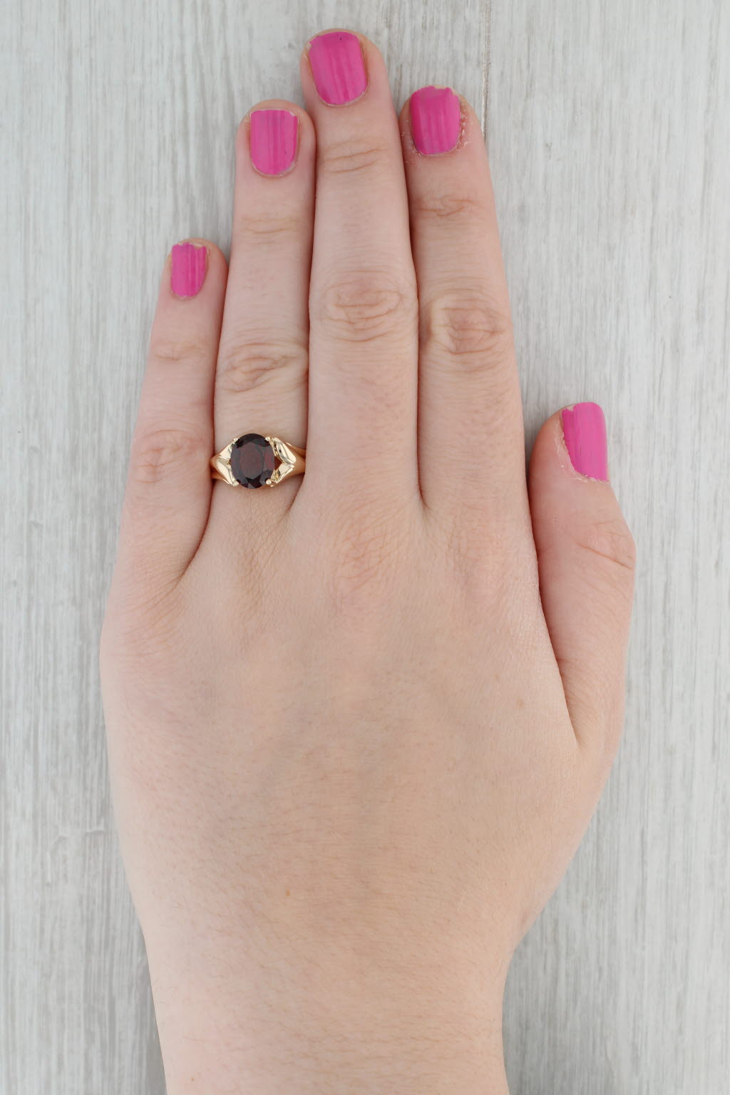 Gray 3ctw Garnet Ring 10k Yellow Gold Size 8 Oval Solitaire