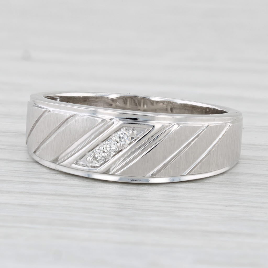 Light Gray Diamond Men's Wedding Band 10k White Gold Ring