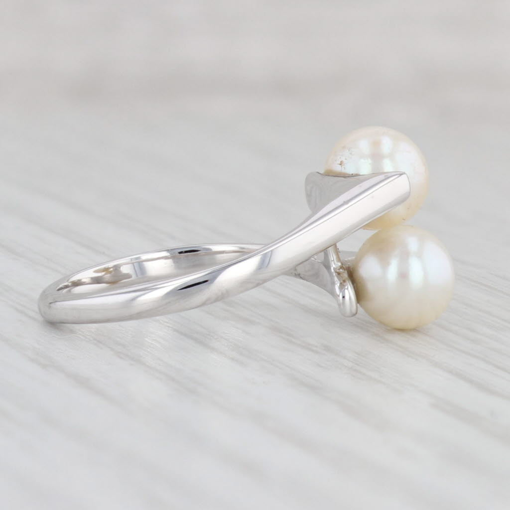 Light Gray 2 Cultured Pearls Bypass Ring 14k White Gold Size 6.25