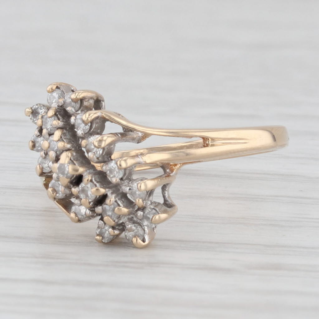 Light Gray 0.25ctw Diamond Cluster Ring 14k Yellow Gold Size 6.25 Bypass