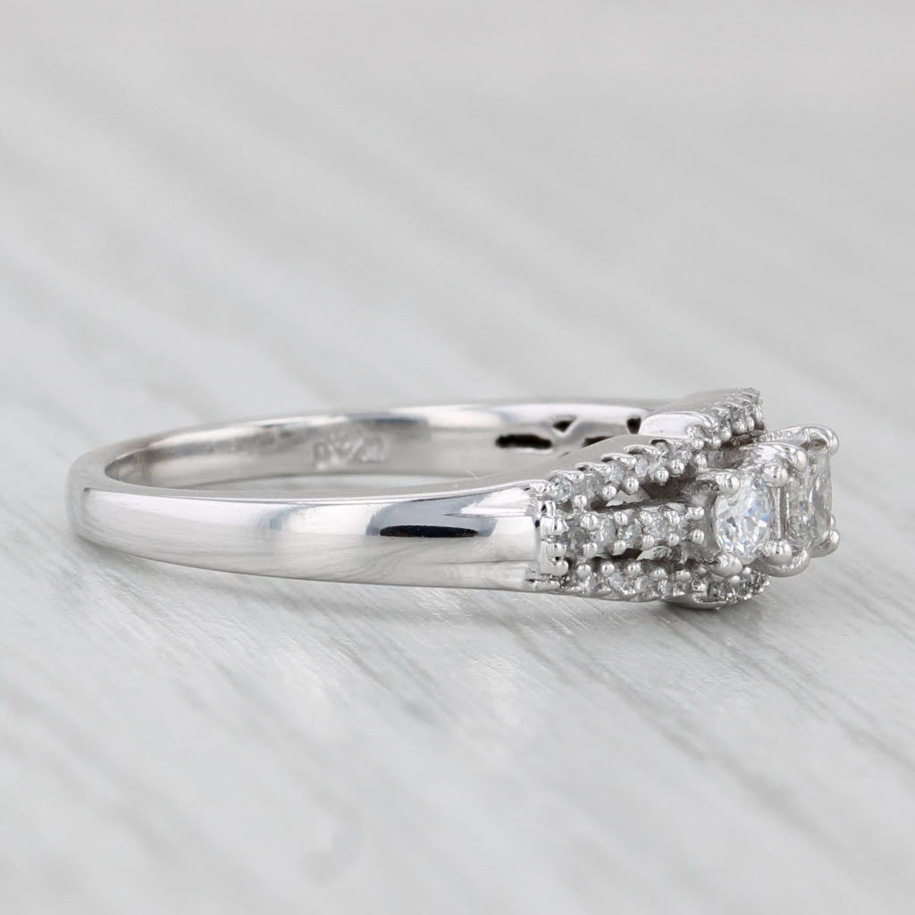 Light Gray 0.50ctw Diamond Princess Enamel Ring 10k White Gold Size 7