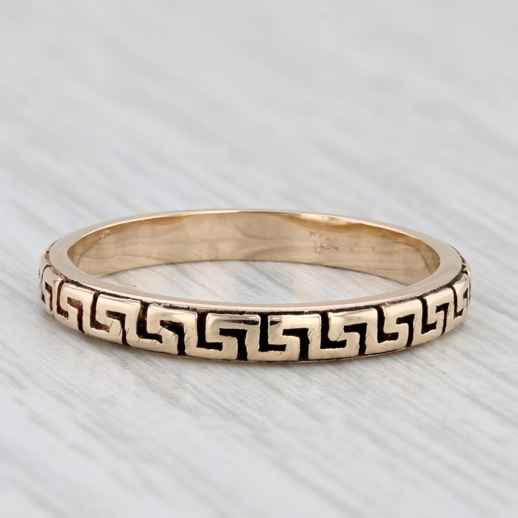 Light Gray Greek Key Pattern Ring 14k Yellow Gold Size 6.5 Stackable Band