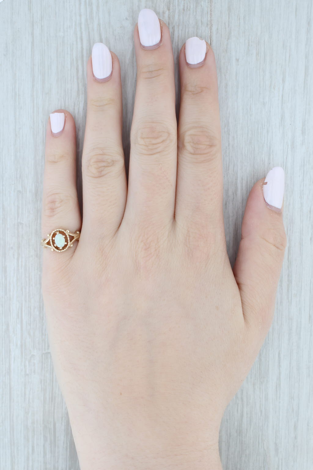 Light Gray Oval Cabochon Opal Solitaire Ring 14k Yellow Gold Size 6.25