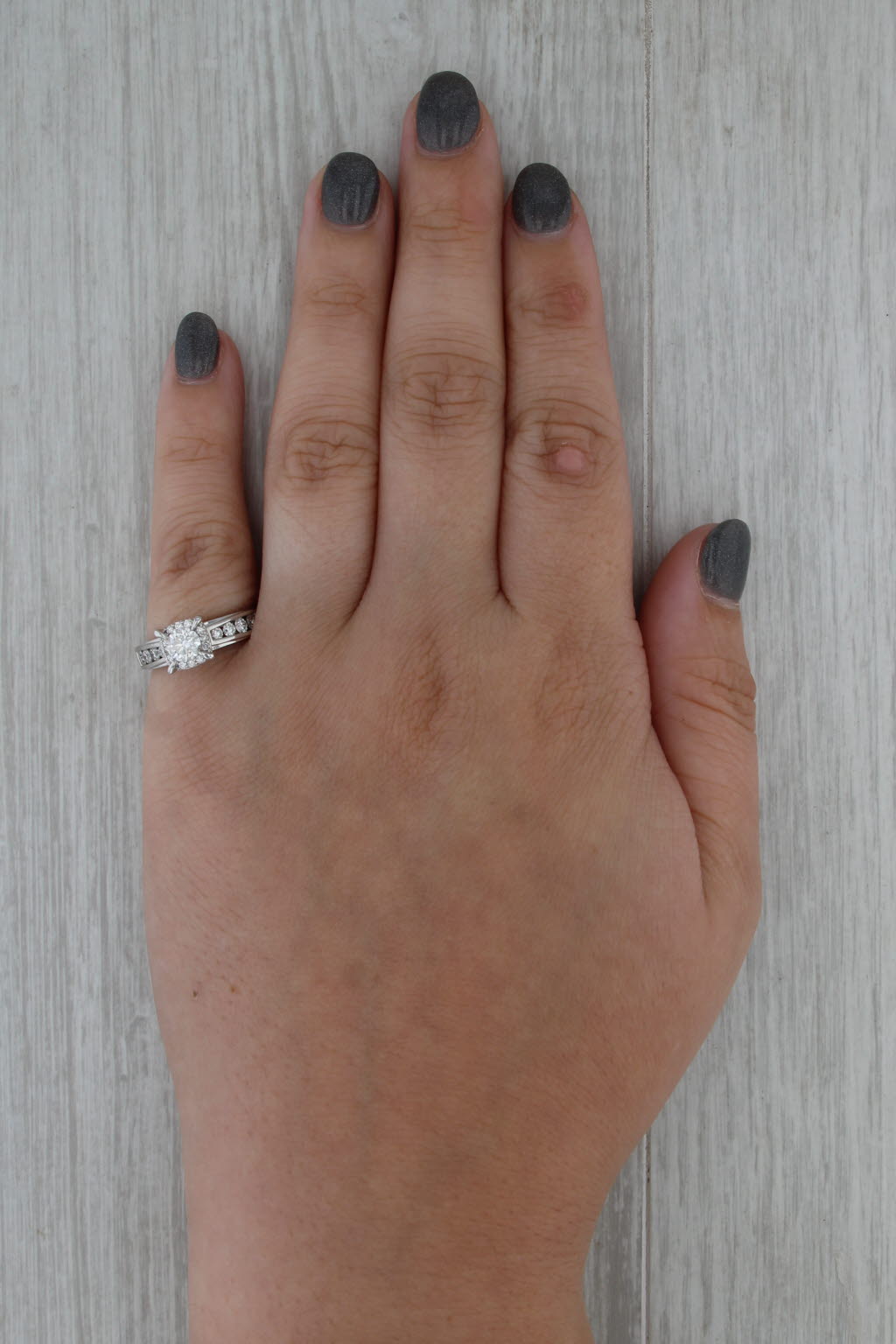 0.84ctw Round Brilliant Diamond Halo Engagement Ring 14k White Gold Size 5.5
