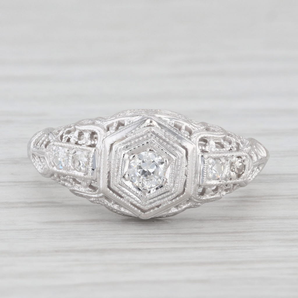 Light Gray 0.16ct Diamond Filigree Ring 18k White Gold Size 6.25 Vintage Engagement
