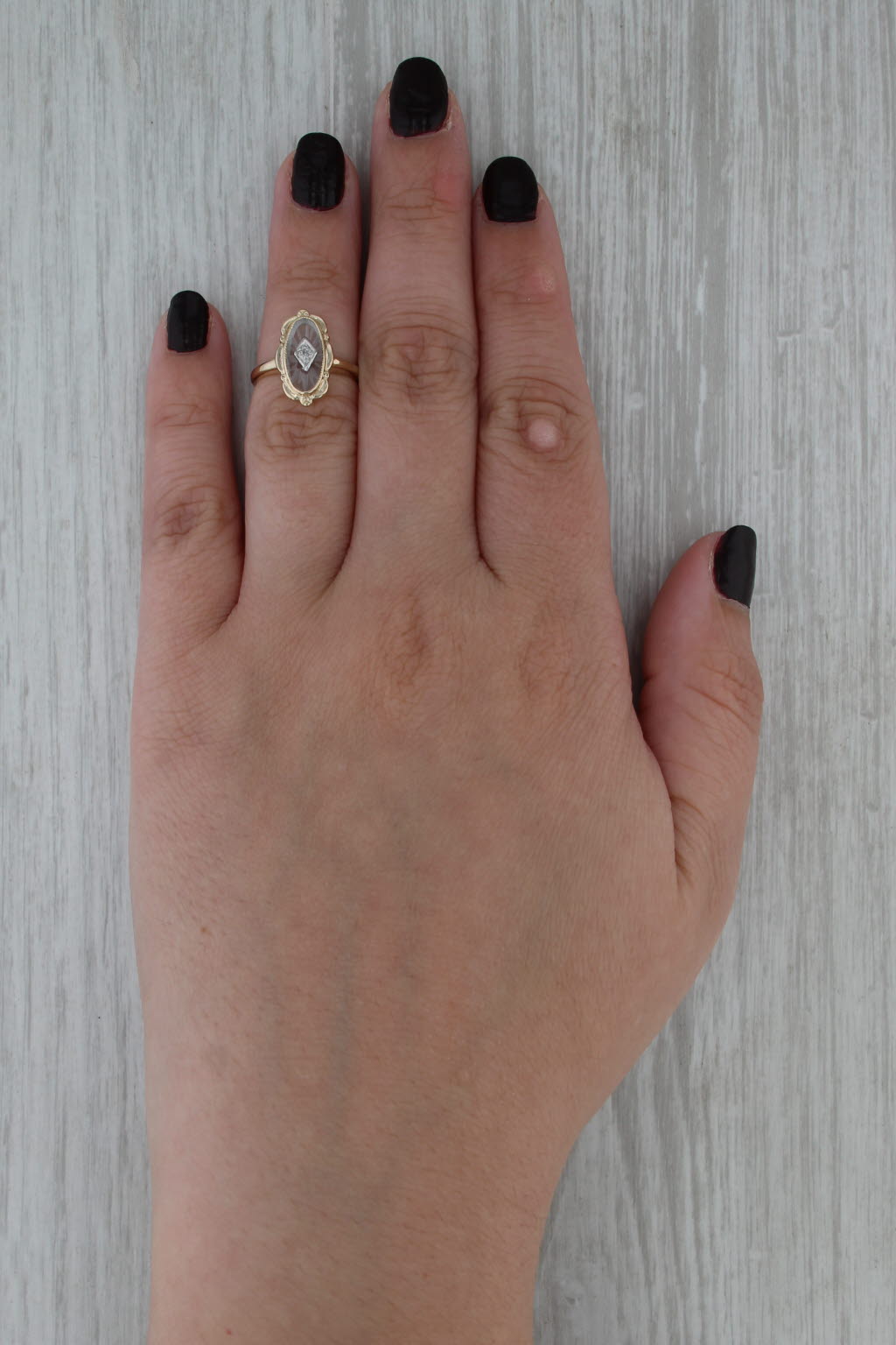 Rayed Quartz Diamond Signet Ring 10k Yellow Gold Size 4 Vintage
