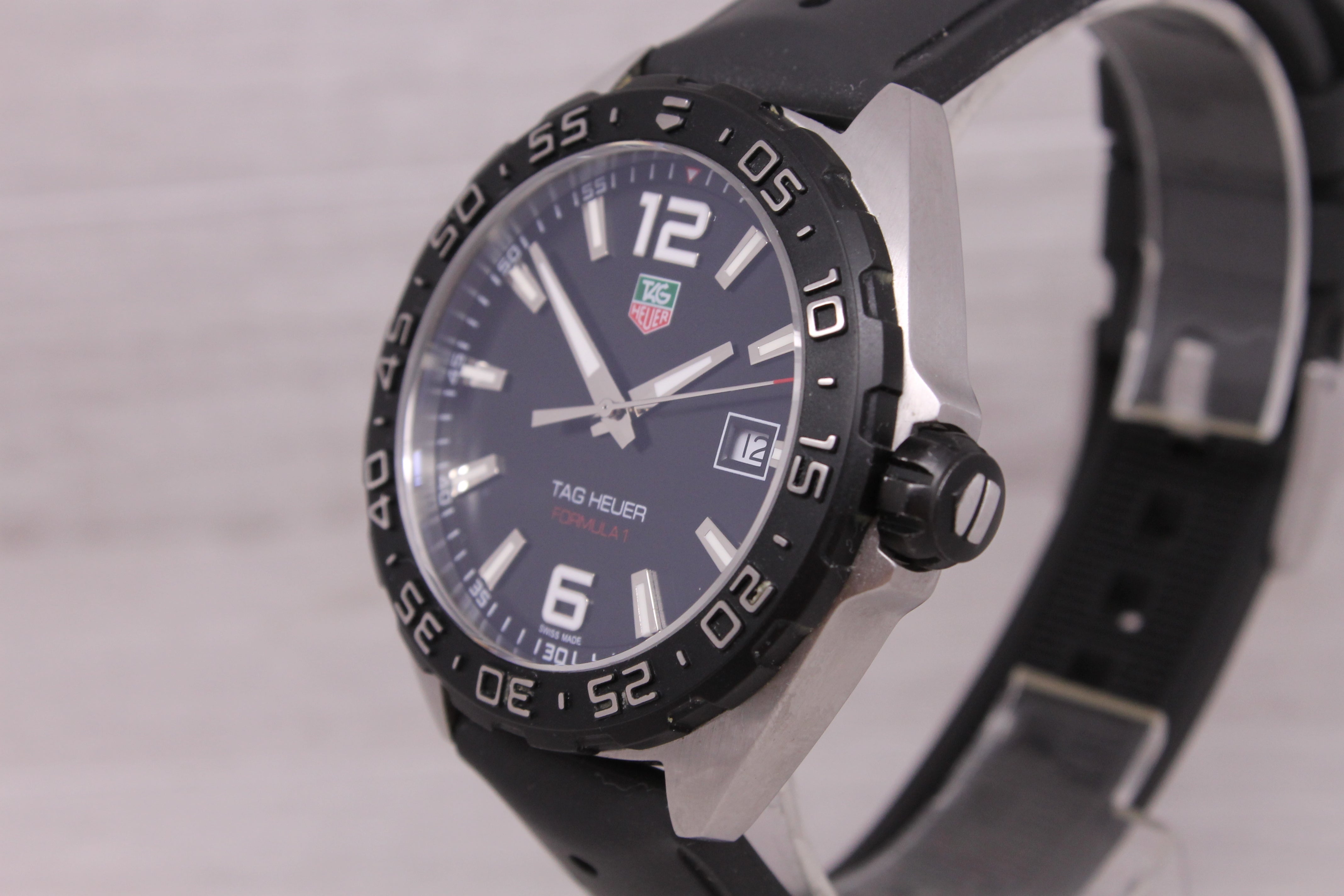 Dark Gray Tag Heuer Formula 1 41mm Steel Mens Quartz Watch w Box Strap WAZ1110 New Battery