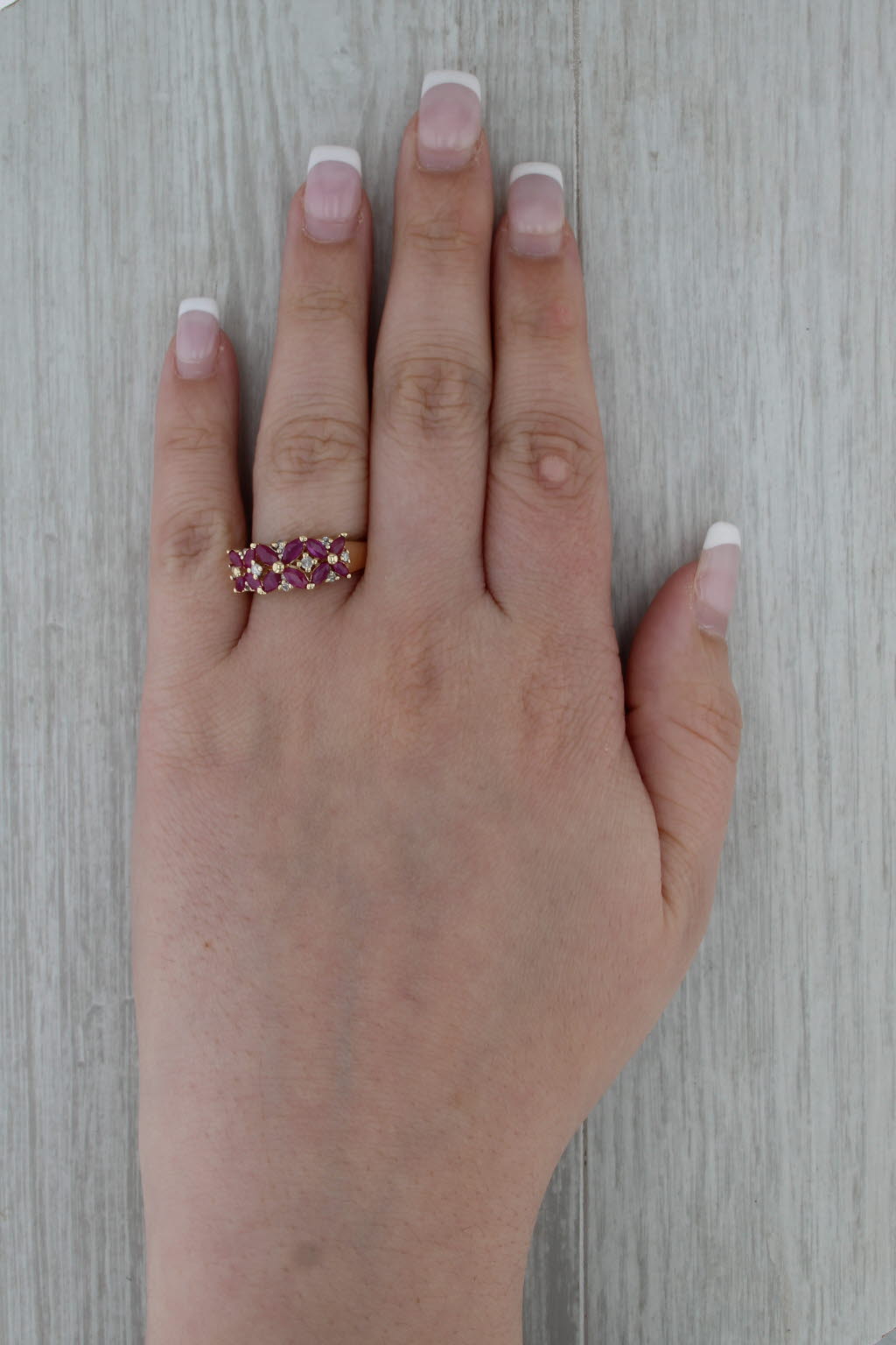 1.68ctw Ruby Flower Ring 14k Yellow Gold Size 7.25 Cluster