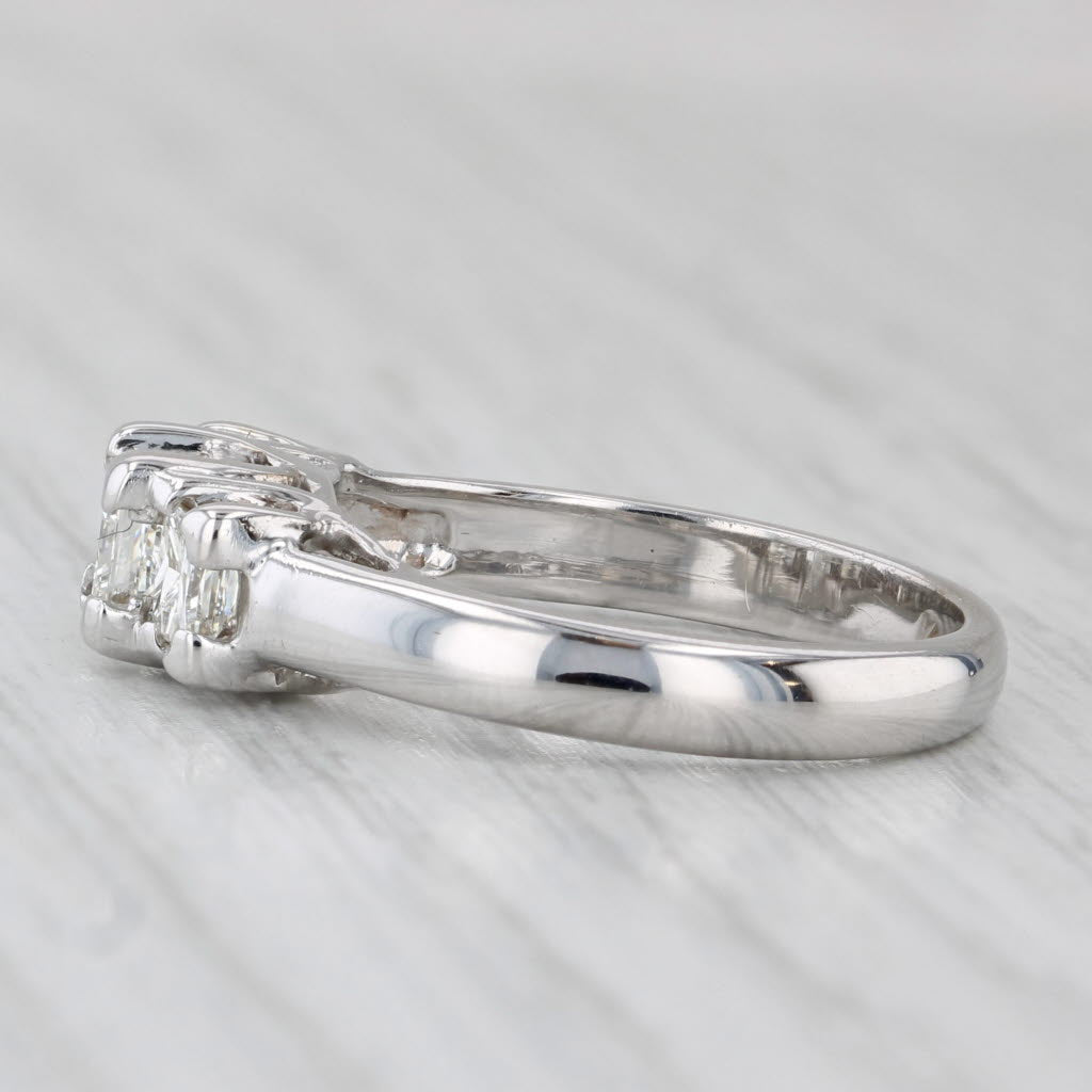 Light Gray 1.01ctw Princess Diamond 3-Stone Engagement Ring 14k White Gold Size 6.25