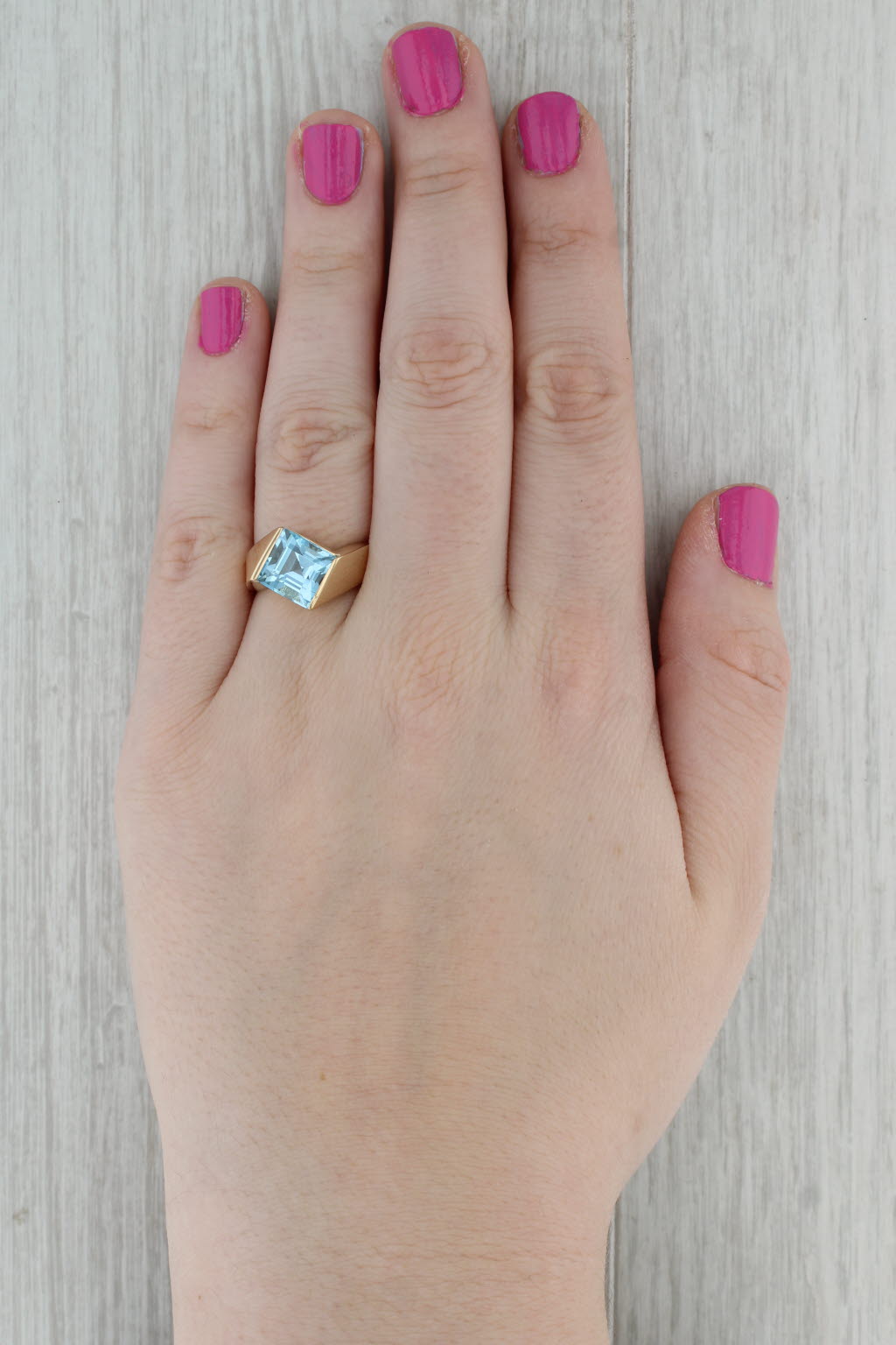 Dark Gray 4ct Blue Topaz Ring 14k Yellow Gold Size 8.25 Bypass Princess Solitaire