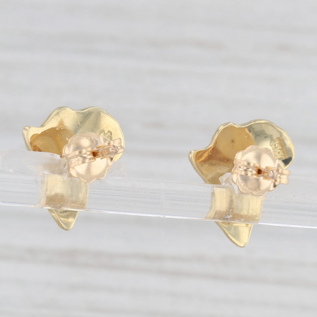 Light Gray Diamond Accented Africa Stud Earrings Hammered 18k Yellow Gold