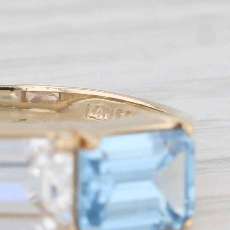 Light Gray 3.20ctw Cubic Zirconia Ring 14k Yellow Gold 3-Stone Purple White Blue Size 7.75