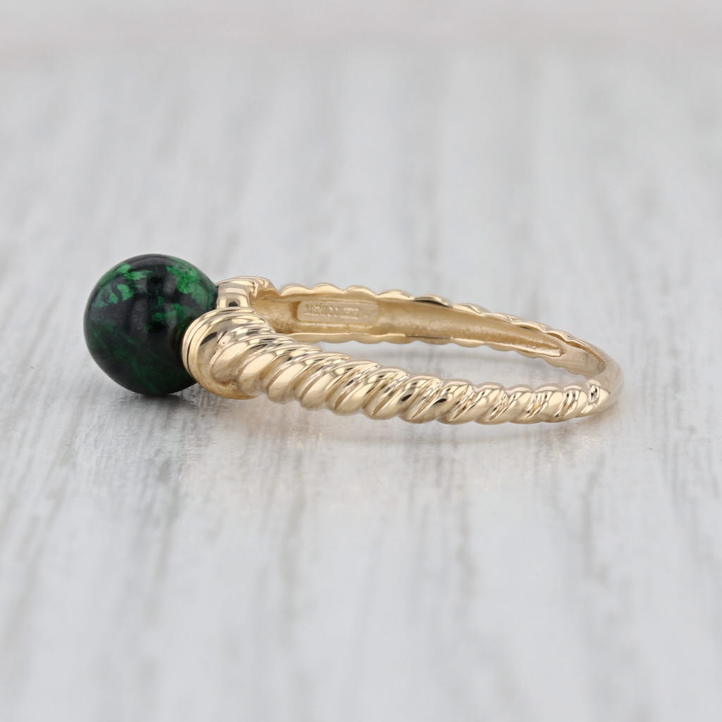 Mawsitsit Green Bead Solitaire Ring 14k Yellow Gold Size 8 Scalloped Band