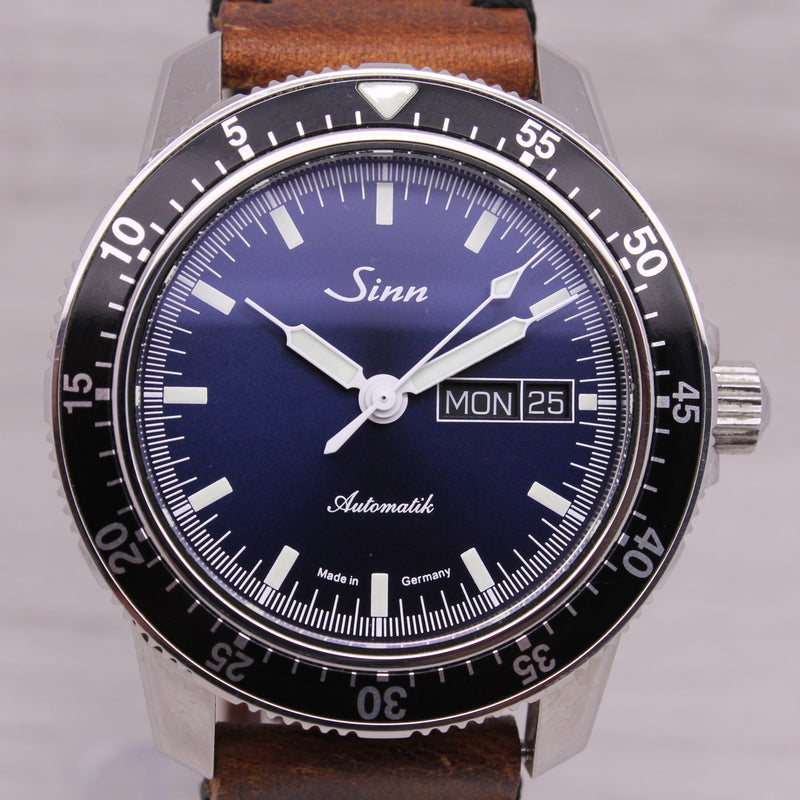 Sinn 104 ST SA B 41mm Steel Mens Automatic Watch Sunburst Blue w Box & Strap