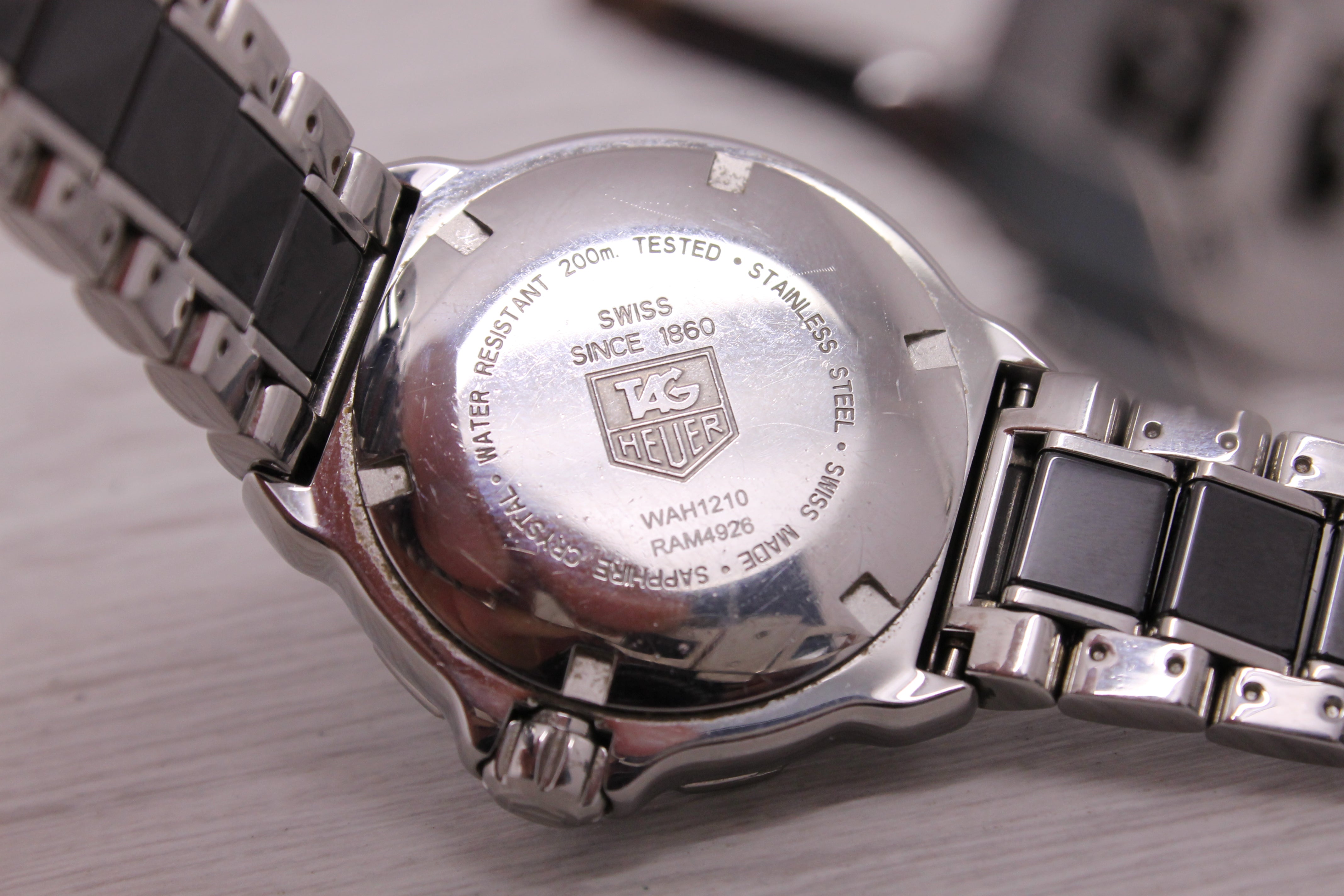 Light Slate Gray Tag Heuer Ladies Formula 1 WAH1210 35mm Steel & Ceramic Quartz Watch Box Tag