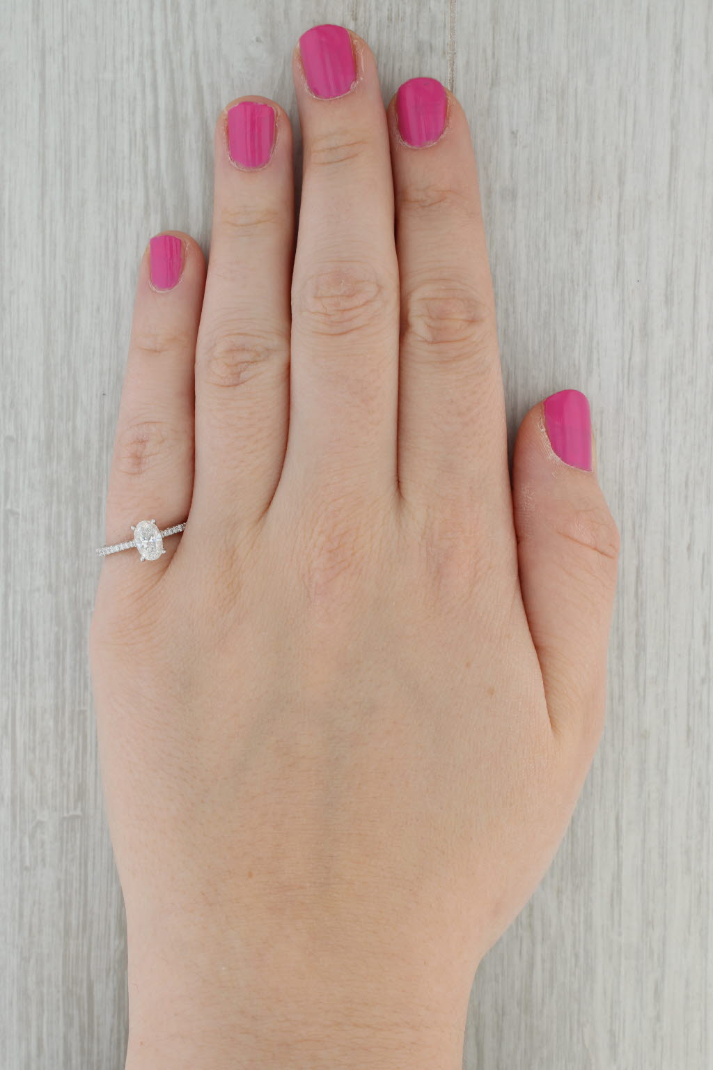 Dark Gray New Tacori 1.30ctw Oval Diamond Engagement Ring 18k White Gold Size 6.5 GIA EGL