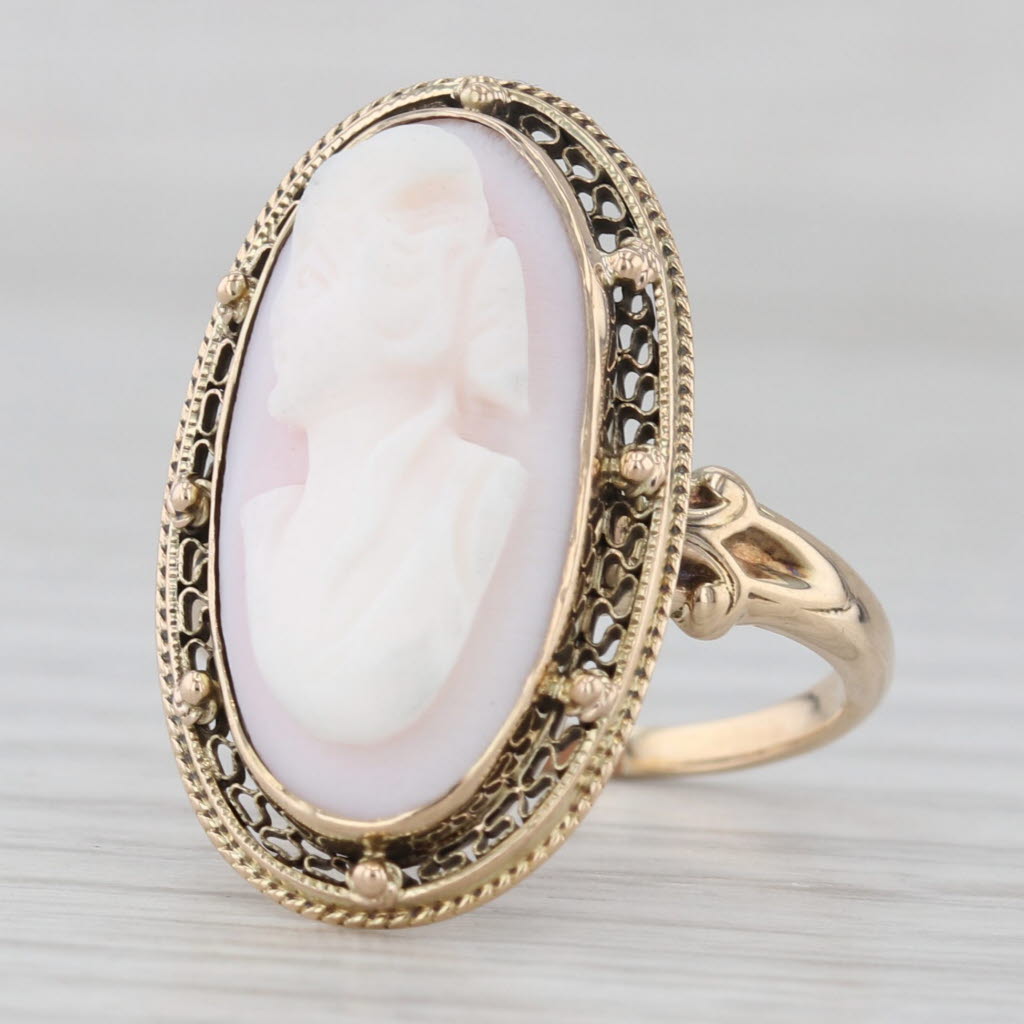 Light Gray Vintage Carved Shell Cameo Ring 10k Yellow Gold Size 5.75 Figural Bust