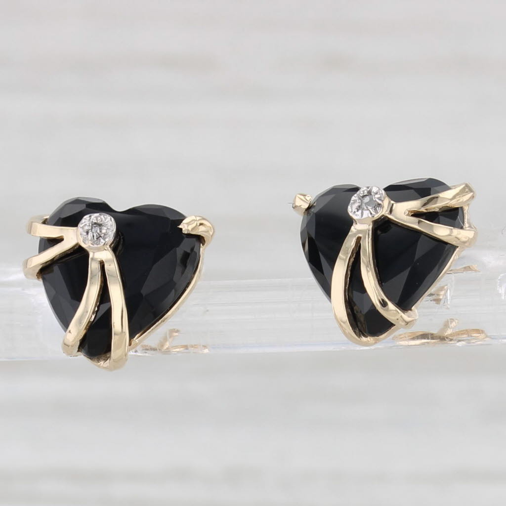 Light Gray Onyx Heart Stud Earrings 14k Yellow Gold Diamond Accents