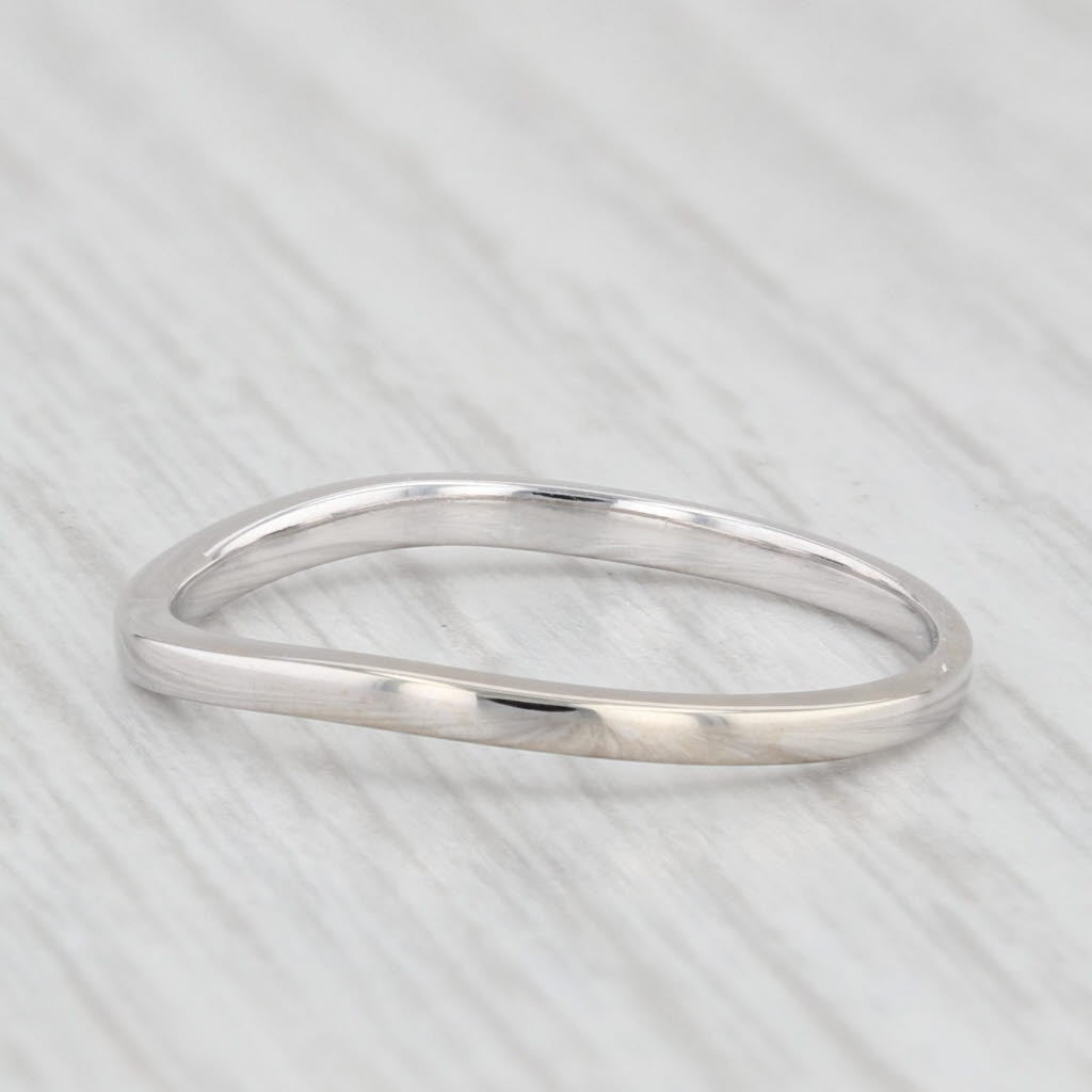 Light Gray Contoured White Gold Band 14k Size 7 Stackable Curved Design