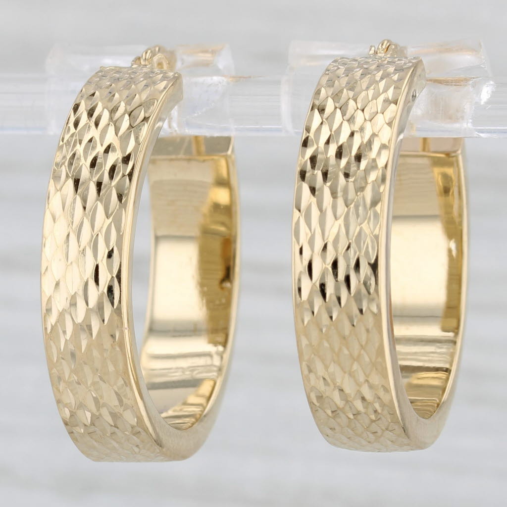 Gray Round Textured Hoop Earrings 18k Yellow Gold Snap Top Hoops