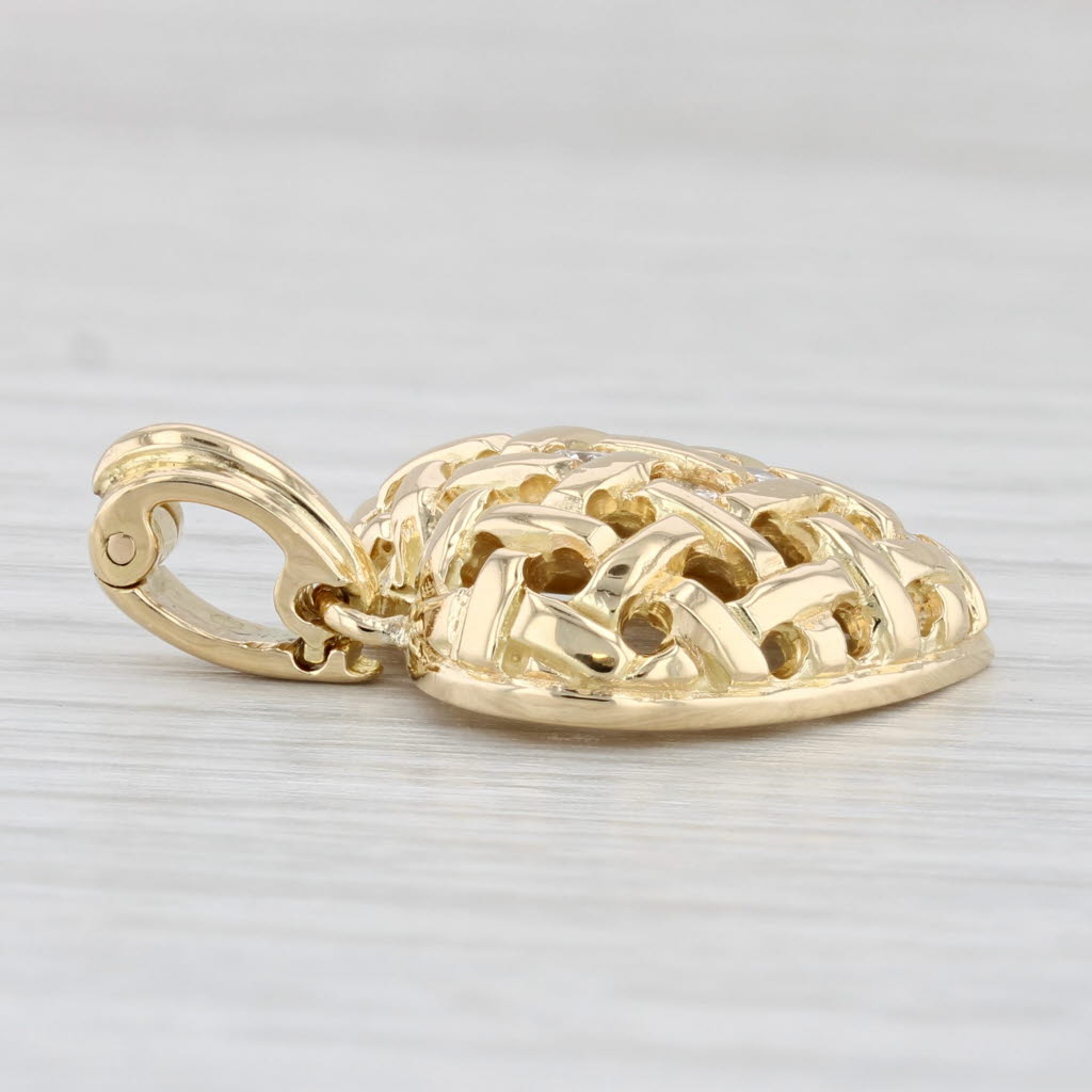 Light Gray 0.24ctw Diamond Lattice Work Heart Pendant 18k Yellow Gold