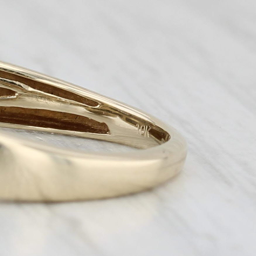 Light Gray 0.16ctw Diamond Halo Engagement Ring 10k Yellow Gold Size 7