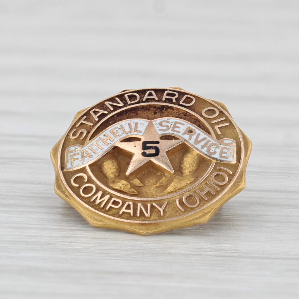 Light Gray Standard Oil Company Ohio Pin 5 Years Service 10k Gold Enamel