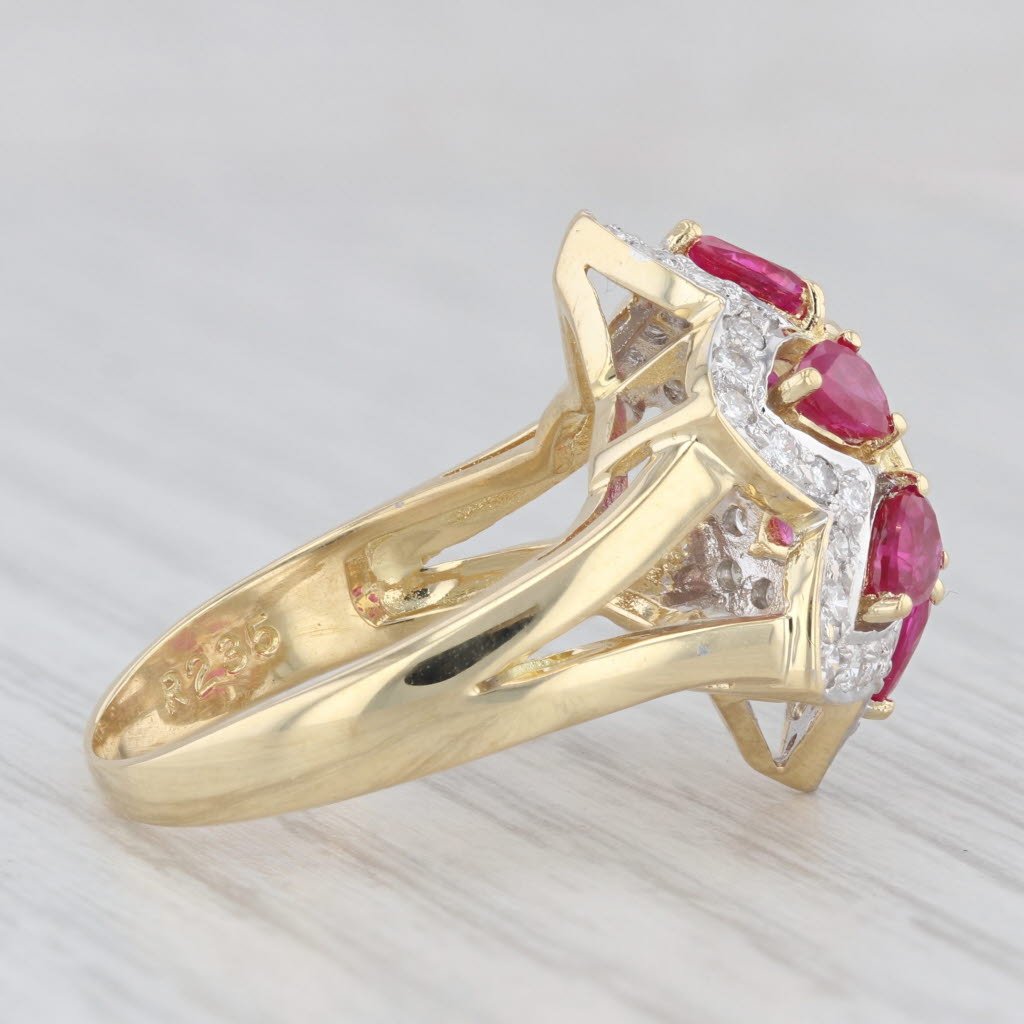 Light Gray 2.82ctw Ruby Diamond Flower Ring 18k Gold Size 7.75 Cocktail