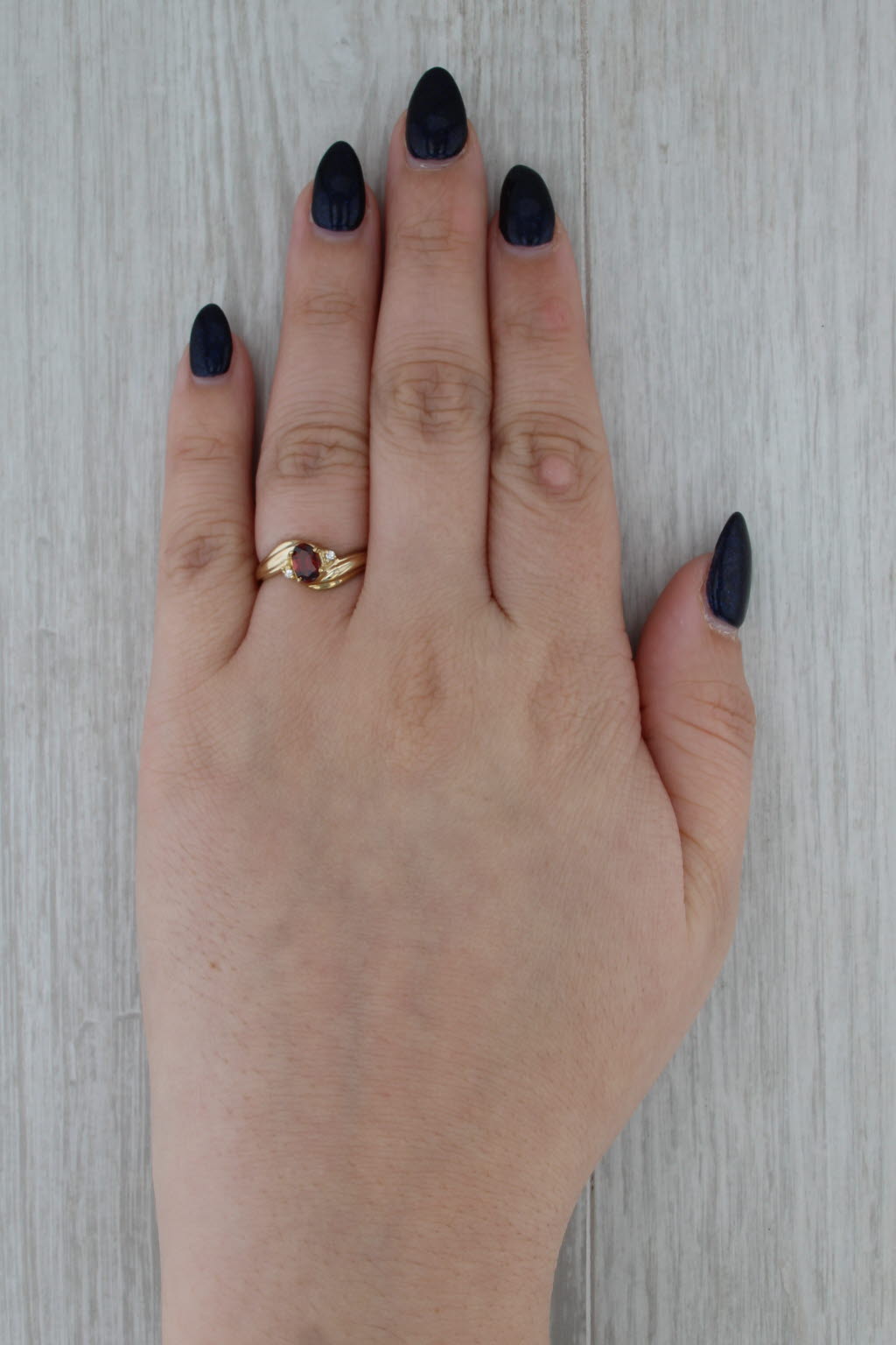 0.50ctw Garnet Cubic Zirconia Ring 10k Yellow Gold Size 6.25 Oval Bypass