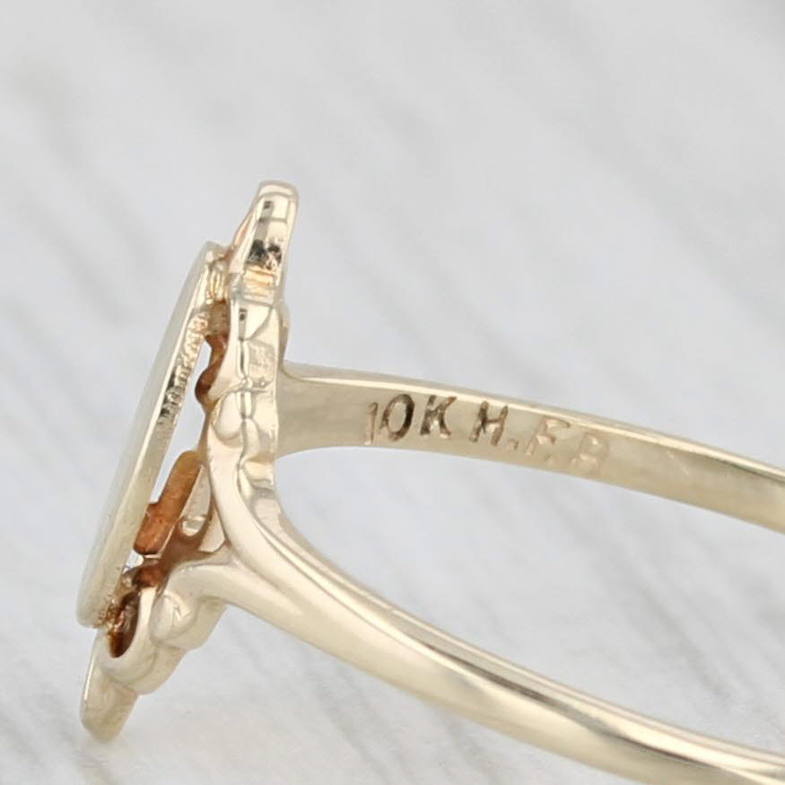 Light Gray Vintage Engravable Signet Ring 10k Yellow Gold Small Size 4