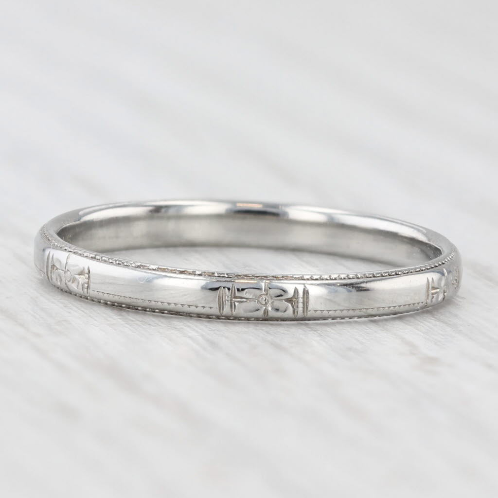 Light Gray Floral Pattern Wedding Band Stackable Ring 18k White Gold Size 6.5