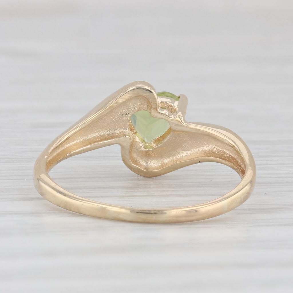 Light Gray 0.50ct Peridot Heart Bypass Ring 10k Yellow Gold Size 5.5 August Birthstone