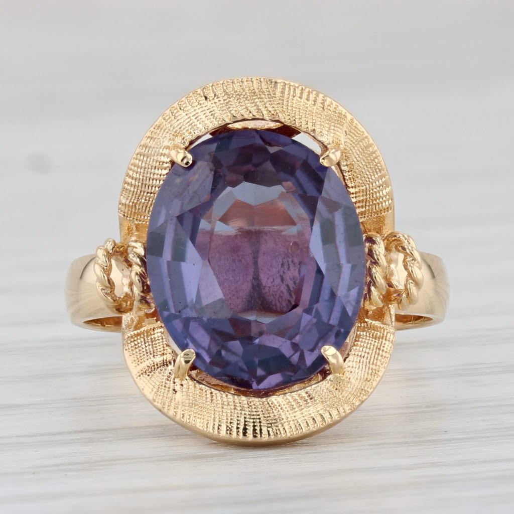 Light Gray Lab Created Purple Sapphire Ring 18k Yellow Gold Size 6.25 Oval Solitaire