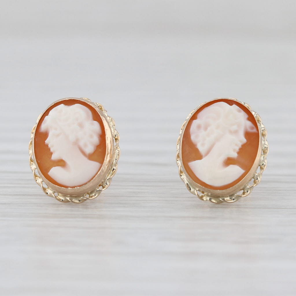 Carved Shell Cameo Stud Earrings 14k Yellow Gold Oval Studs