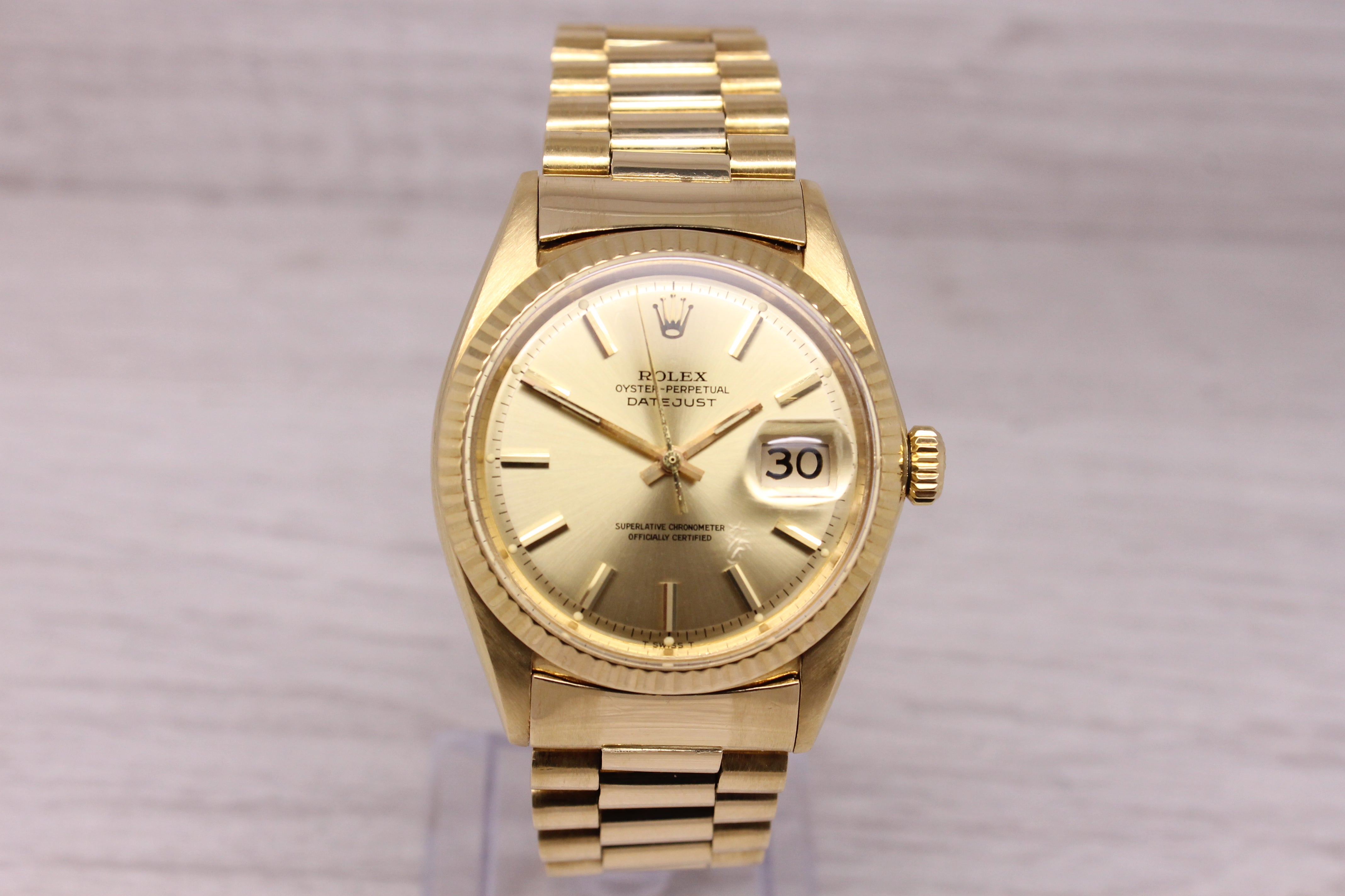 Vintage 1966 Rolex Datejust 1601 18k Yellow Gold Mens Watch w/ Bracelet & Box