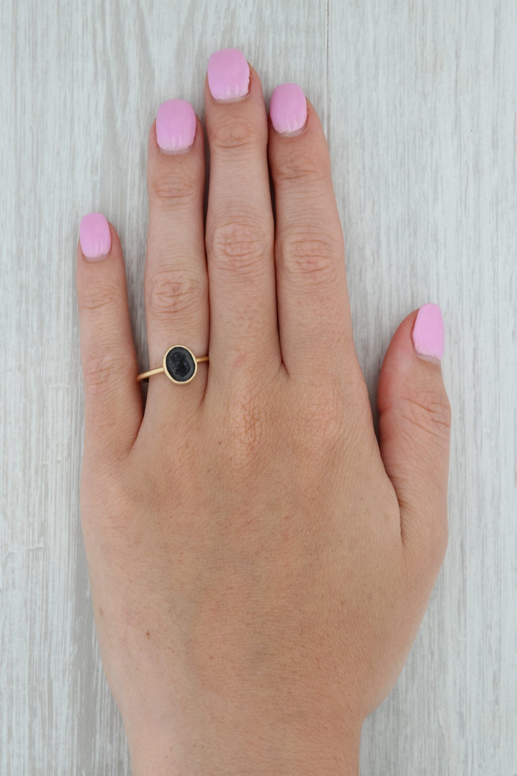 New Nina Wynn Black Quartz Agate Geode Ring 18k Yellow Gold Size 6.75