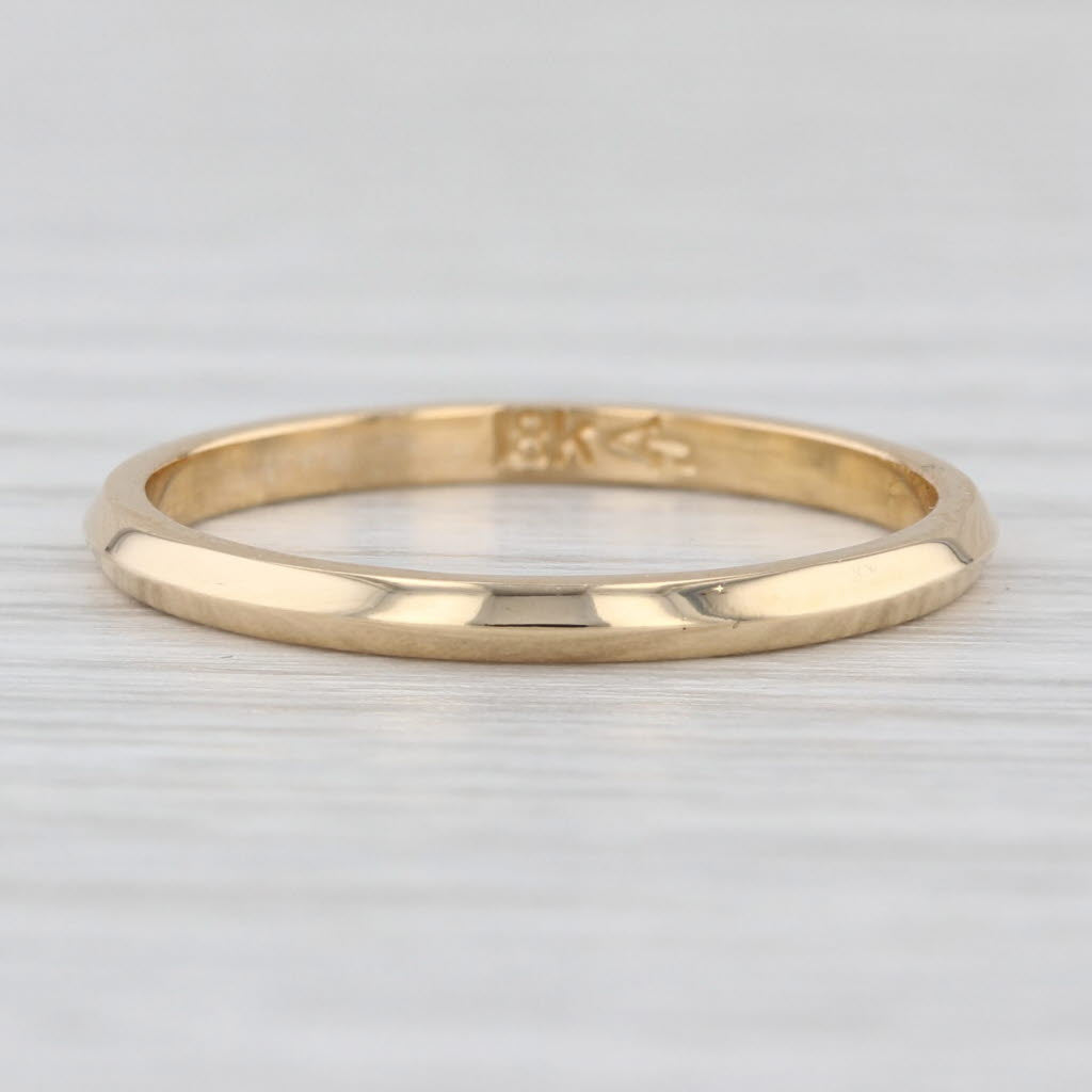 Vintage 18k Yellow Gold Classic Beveled Wedding Band Size 7 Ring 1.8mm