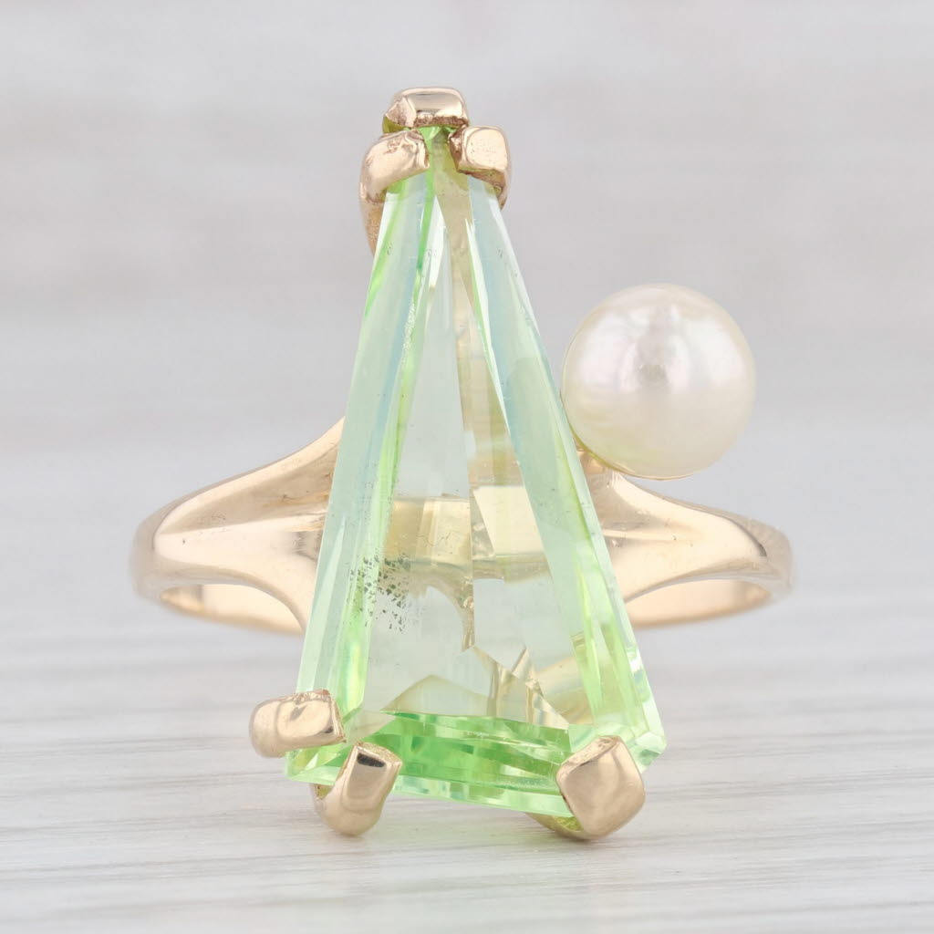 Light Gray 3.90ct Lab Created Green Spinel Cultured Pearl Ring 14k Yellow Gold Size 10.25