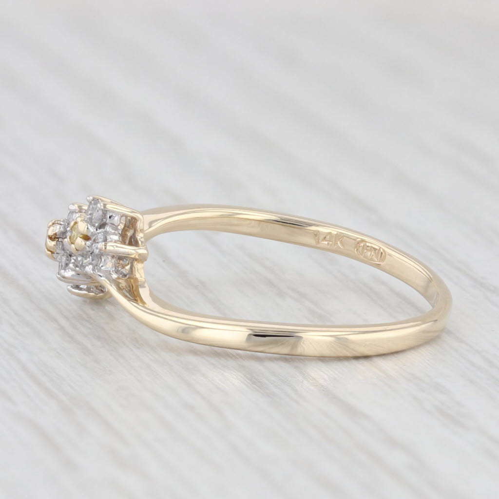 Light Gray 0.22ctw White Yellow Diamond Flowers Ring 14k Yellow Gold Size 8