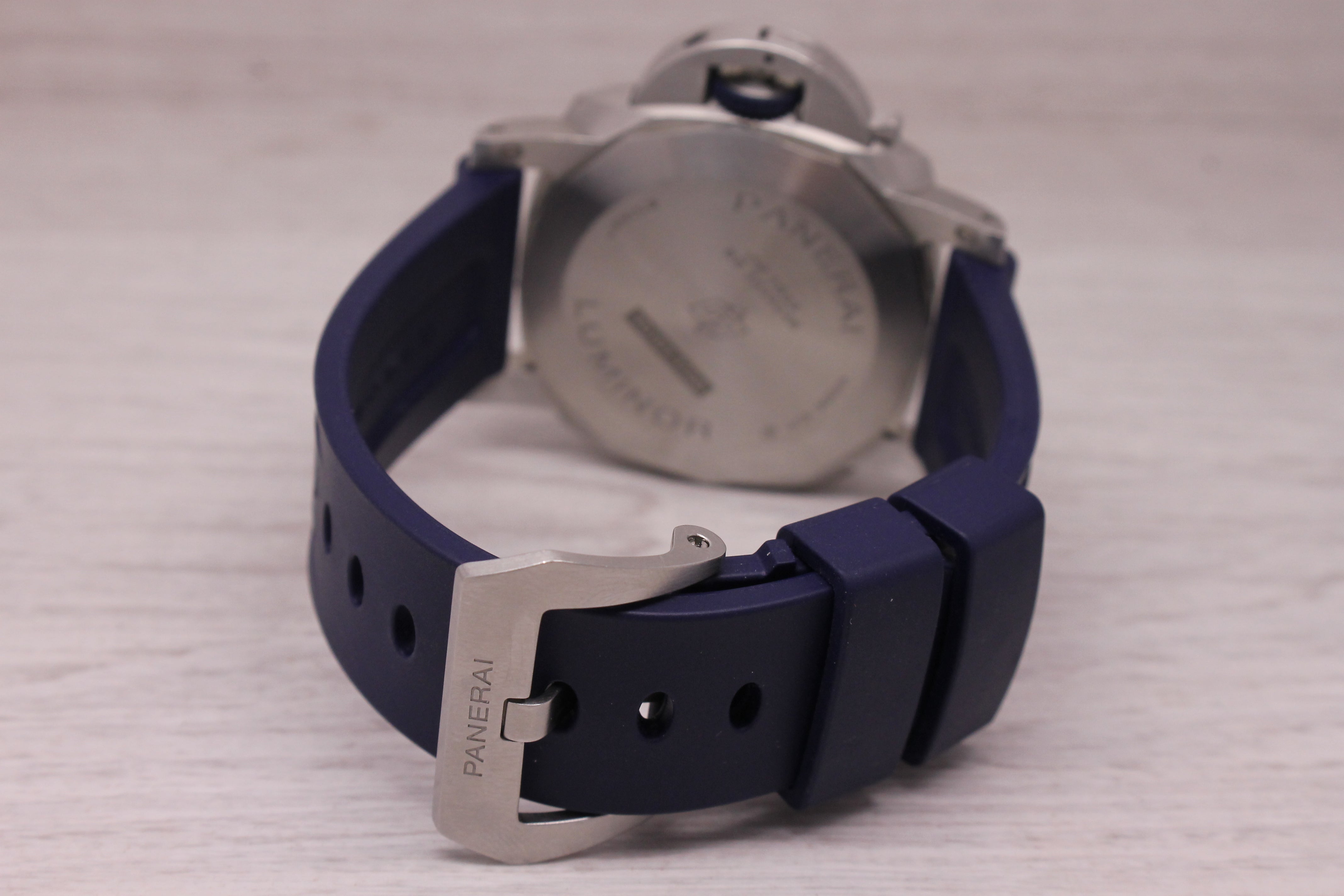 Dark Gray Panerai E-Steel Luminor Marina Blu Profundo Mens Steel Watch w/ Box PAM01157