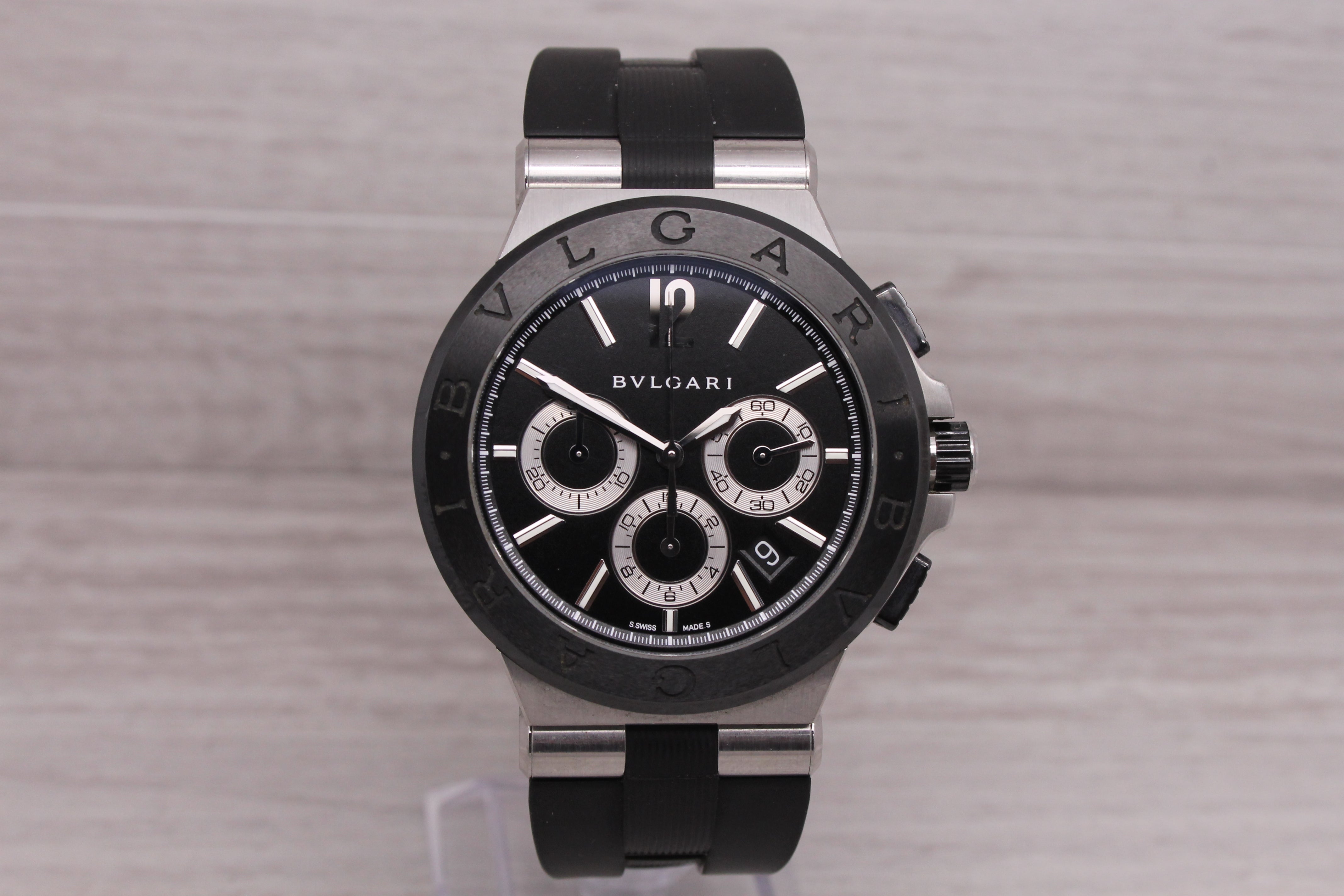 Dark Gray Bvlgari Diagono Mens 42mm Steel Automatic Chronograph Watch Box Card Manuals