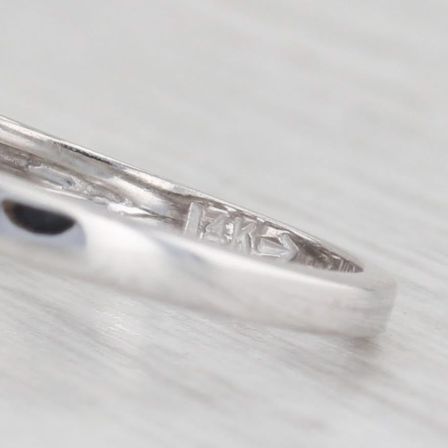 Light Gray 0.20ctw Diamond Flower Ring 14k White Gold Size 6